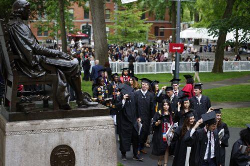 Δικαστής προανήγγειλε ότι θα μπλοκάρει την απόφαση της Κυβέρνησης για το Χάρβαρντ