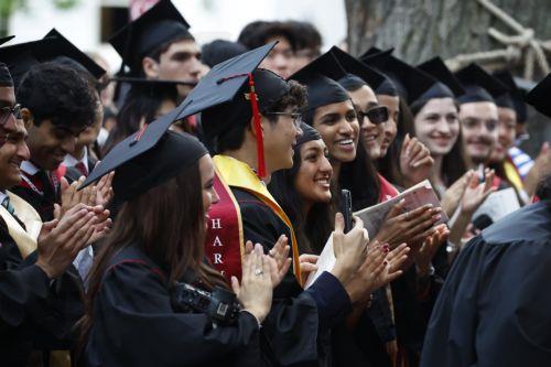 Αυξήθηκαν 12,5% σε 10 χρόνια οι ξένοι υπήκοοι με τριτοβάθμια εκπαίδευση στην ΕΕ