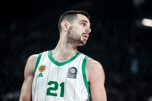 Ο Ιωάννης Παπαπέτρου ανακοίνωσε την αποχώρηση του από το μπάσκετ