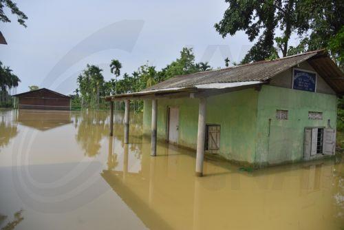 Περίπου 34 νεκροί από πλημμύρες βορειοανατολικά της Ινδίας