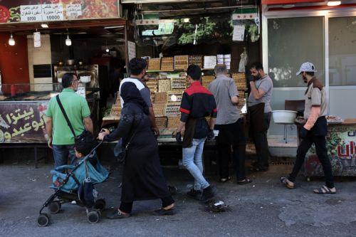 Στη Συρία για επαφές με τις μεταβατικές αρχές η Επίτροπος Μεσογείου της ΕΕ