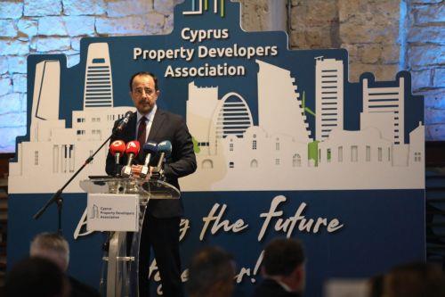 Σε μείωση τιμών ενοικίου και αγοράς ακινήτων προσδοκεί τα επόμενα χρόνια ο ΠτΔ