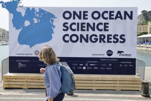 Ρεκόρ θερμότητας στους ωκεανούς το 2025 σύμφωνα με επιστήμονες