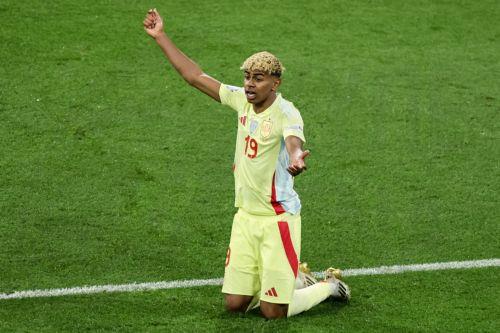 Ο Ισπανός Yπουργός Αθλητισμού συνιστά μετριοπάθεια στην υπόθεση Γιαμάλ