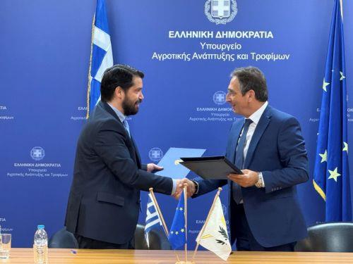 Λευκωσία-Αθήνα υπέγραψαν επικαιροποιημένο πρόγραμμα συνεργασίας στον αγροτικό τομέα
