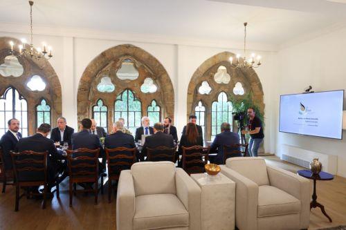 Να μην υπάρξει κλιμάκωση μετά την επίθεση στο Ιράν, εύχεται ο ΠτΔ