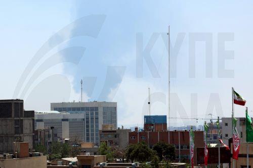 Πάνω από 80 στόχους στην Τεχεράνη έπληξε το Ισραήλ την Κυριακή