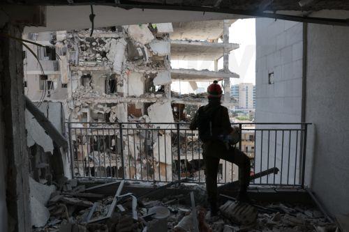 Πέντε Ουκρανοί σκοτώθηκαν στις ιρανικές επιδρομές του Σαββάτου στην πόλη Μπατ Γιαμ