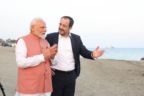 الرئيس خريستوذوليذيس يهنئ مودي بمناسبة يوم الجمهورية