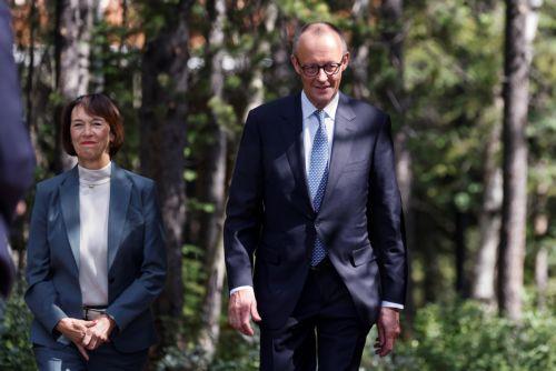 Το Ισραήλ «κάνει τη βρώμικη δουλειά για όλους μας» στο Ιράν, λέει ο Φ. Μερτς