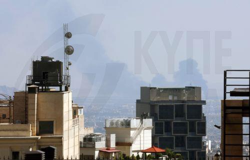 Εκρήξεις ακούγονται στην Τεχεράνη