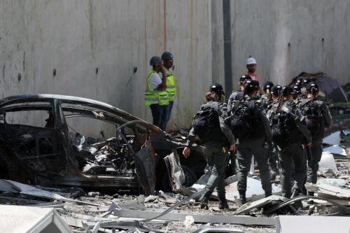 Το Λονδίνο εξετάζει ενδεχόμενο στρατιωτικής εμπλοκής στη Μέση Ανατολή