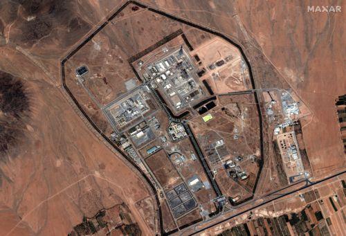 To Iσραήλ ανακοίνωσε ότι έπληξε κέντρο έρευνας για πυρηνικά στην Τεχεράνη