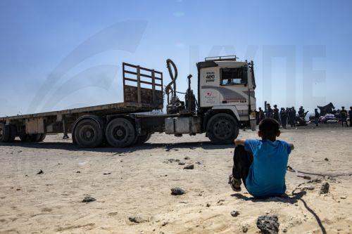 Στους 56 οι νεκροί από ισραηλινές επιθέσεις στη Γάζα