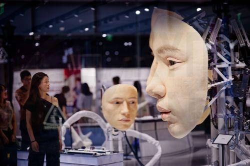 Eνα εκατομμύριo άτομα εκπαιδεύτηκαν στο πρόγραμμα Deep Tech Talent της ΕΕ