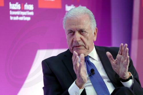 Βελγικό ένταλμα σύλληψης για Δ. Αβραμόπουλο για Qatargate, καμία εμπλοκή λέει ο ίδιος