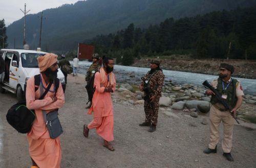 Προσκύνημα Ινδουιστών στο Κασμίρ υπό δρακόντεια μέτρα ασφαλείας