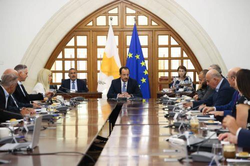 Σε εξέλιξη η συνεδρία του Εθνικού Συμβουλίου υπό τον Πρόεδρο Χριστοδουλίδη