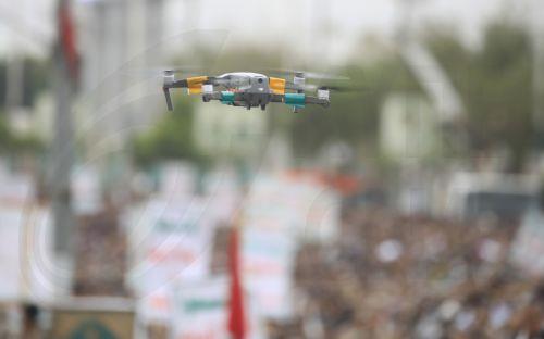 Ζημιές στις αποβάθρες λιμανιού της Υεμένης μετά τους βομβαρδισμούς του Ισραήλ