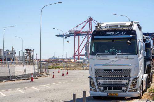Αυθόρμητη στάση εργασίας μεταφορέων Α’ στο λιμάνι Λεμεσού
