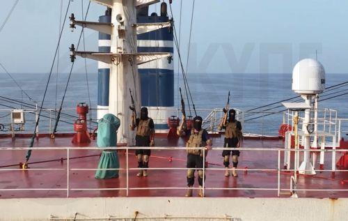 Για απαγωγή ναυτικών του Eternity C κατηγορεί τους Χούθι η πρεσβεία ΗΠΑ στην Υεμένη