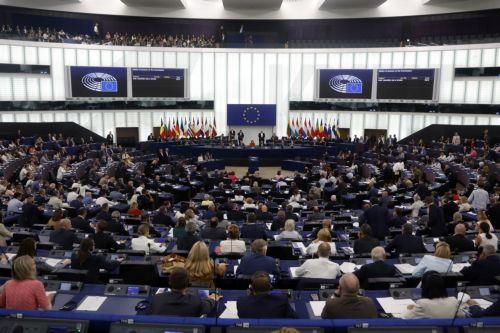 Καμία ανοχή σε αυθαίρετες κρατήσεις, λέει στο ΚΥΠΕ ο εκπρόσωπος Μέτσολα για τους 5 Ε/κ