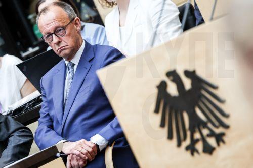 Στρατηγική συμμαχία υπογράφουν Γερμανία-Μεγάλη Βρετανία