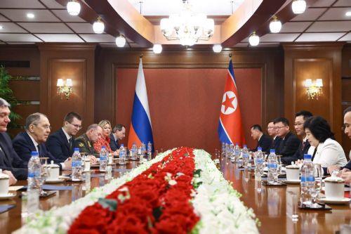 H Πιονγκγιάνγκ στηρίζει τις ρωσικές στρατιωτικές ενέργειες στην Ουκρανία