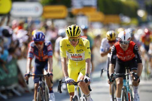 Προηγείται της γενικής κατάταξης στο Tour de France 2025 ο Πογκάτσαρ