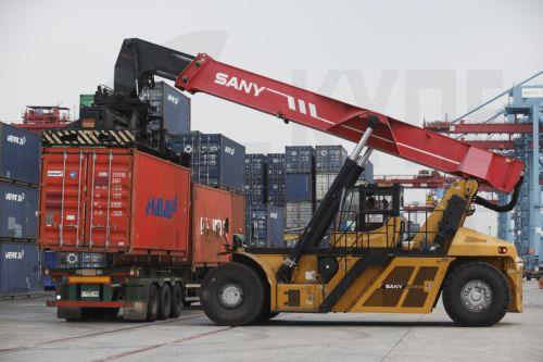 Συμφωνία ΕΕ - ΗΠΑ για δασμούς ύψους 15% στα ευρωπαϊκά προϊόντα, πλην χάλυβα και αλουμινίου