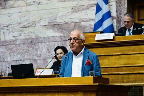 Αρχίζει τις επαφές του στην Κύπρο ο Πρόεδρος της Βουλής των Ελλήνων