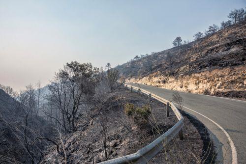 Σταδιακά εξασθενούν οι άνεμοι λέει στο ΚΥΠΕ η Μετεωρολογική Υπηρεσία, νέα πορτοκαλί προειδοποίηση