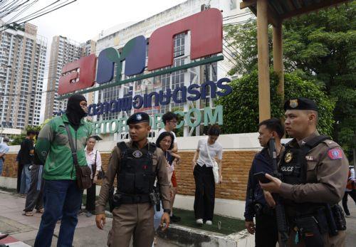 Τουλάχιστον έξι άνθρωποι σκοτώθηκαν σε επεισόδιο με πυροβολισμούς στην Μπανγκόκ