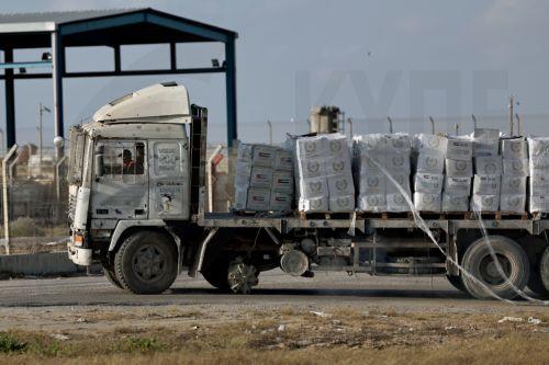 Εξι χιλιάδες φορτηγά ΟΗΕ με τρόφιμα μπλοκαρισμένα έξω από Γάζα, λέει ο Λαζαρινί