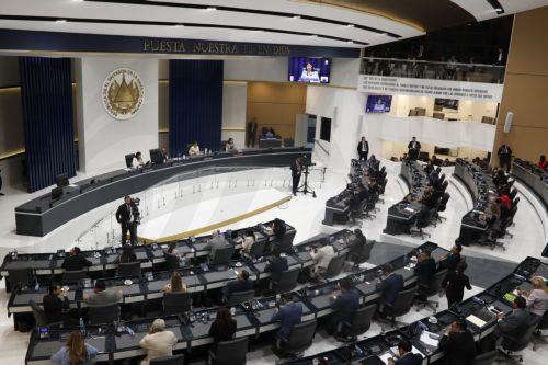 Καταγγελίες για την αναθεώρηση του Συντάγματος στο Ελ Σαλβαδόρ