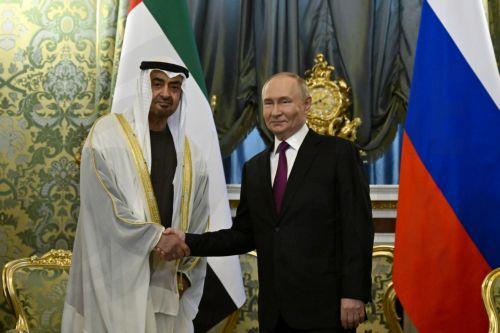 Τα ΗΑΕ θα μπορούσε να είναι χώρος συνάντησης με Τραμπ, δήλωσε ο Πούτιν