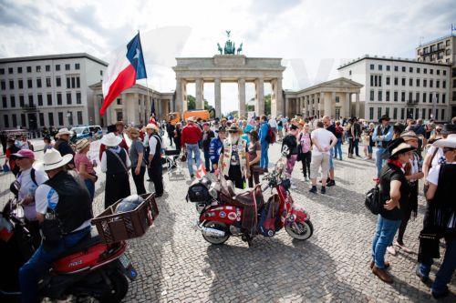 Δυσαρέσκεια Γερμανών πολιτών για κυβέρνηση στις πρώτες 100 ημέρες της