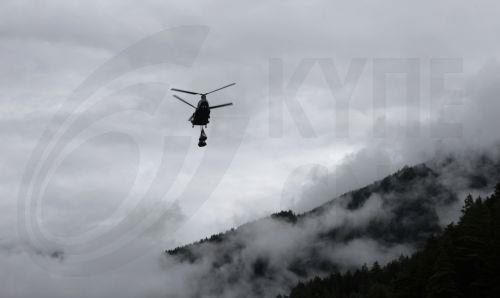Έξι νεκροί σε συντριβή ελικοπτέρου στα Ιμαλάια