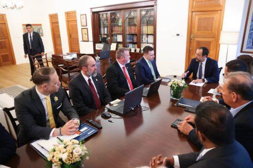 Ενίσχυση διμερούς συνεργασίας ΚΔ-ΗΠΑ ανέδειξε ο ΠτΔ σε συνάντηση με υπηρεσία ATF