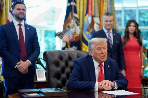 Ο Τραμπ καταγγέλλει μία εκκαθάριση στη Νότια Κορέα