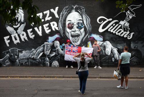 Σάρον και Κέλι Όσμπορν απέτισαν φόρο τιμής στον Όζι Όσμπορν στα γενέθλιά του