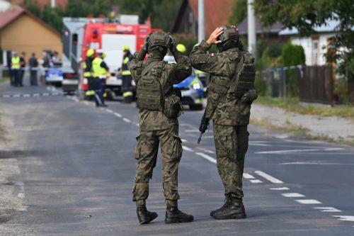 Η Πολωνία απαγόρευσε την είσοδο κινεζικής κατασκευής οχημάτων σε στρατιωτικές εγκαταστάσεις