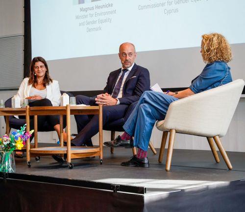 Καίριος ο ρόλος αντρών στην αποδόμηση στερεοτύπων, λέει η Επίτροπος Ισότητας