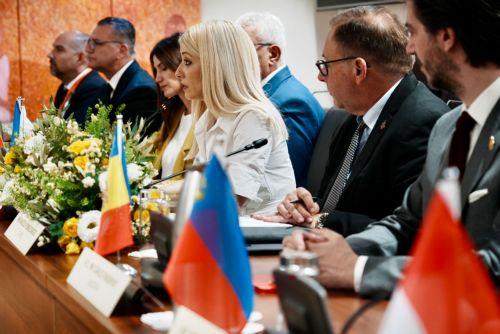 Δέσμευση Κοινοβουλίων Μικρών Κρατών για ενίσχυση συνεργασίας σε συνάντηση στη Λευκωσία