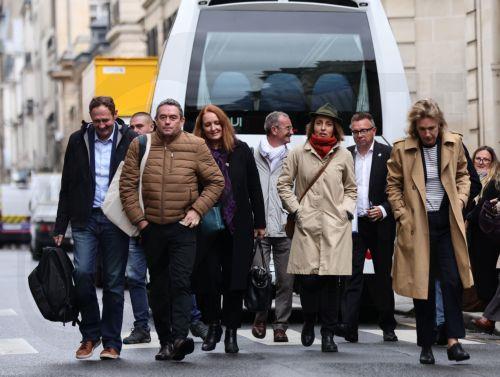 Προς νέες απεργίες στις 2 Οκτωβρίου κινούνται τα εργατικά συνδικάτα της Γαλλίας