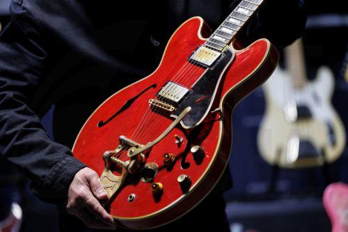 Νέο ντοκιμαντέρ για Red Hot Chili Peppers εστιάζει στον κιθαρίστα Χίλελ Σλόβακ