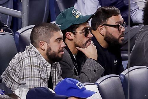 Ο Bad Bunny γράφει ιστορία στα βραβεία Grammy