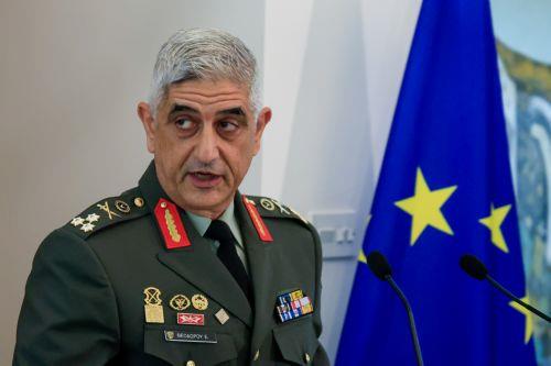 Millî Muhafız Ordusu Komutanı Korgeneral Theodorou, Eurosatory 2026’da temaslarda bulundu