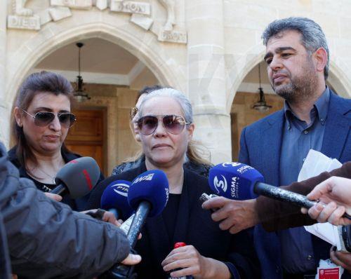 Έφυγε από τη ζωή η μητέρα των διδύμων του Μαρί, Πόπη Χριστοφόρου