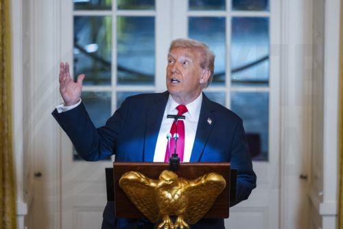 Ο Τραμπ απειλεί την Χαμάς με αντίποινα αν συνεχίσει να σκοτώνει στη Γάζα